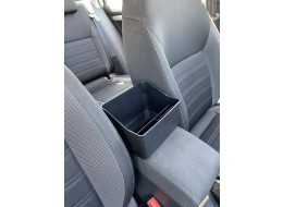 Organizér/držiak nápojov do auta na lakťovú opierku CAR STORAGE 2