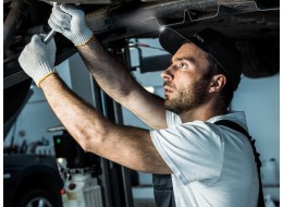 Šiltovka s LED svetlom B-CAP 25 lm, nabíjateľná, USB, univerzálna veľkosť, čierna